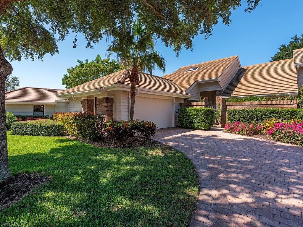 6645 Trident WAY B-4 NAPLES, FL 34108