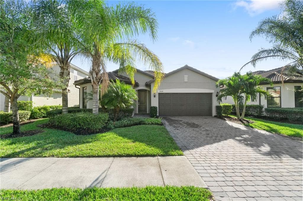 2064 Hamlin ST NAPLES, FL 34120