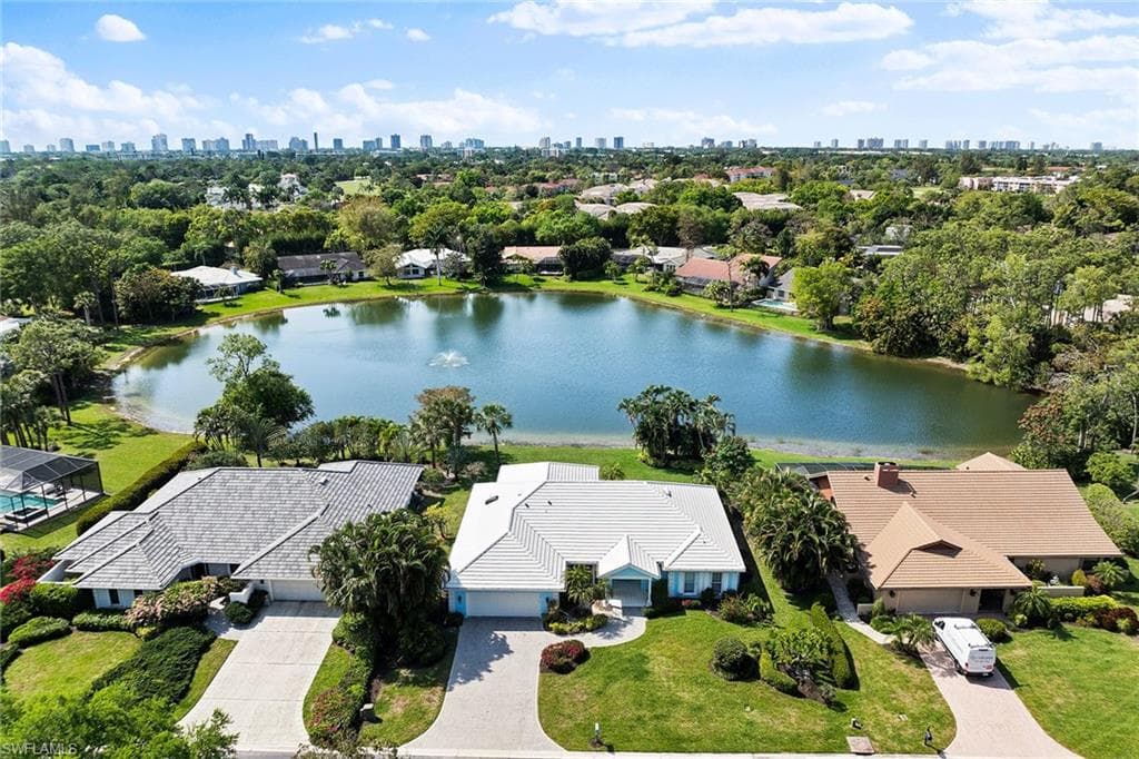 621 Jacana CIR 34 NAPLES, FL 34105