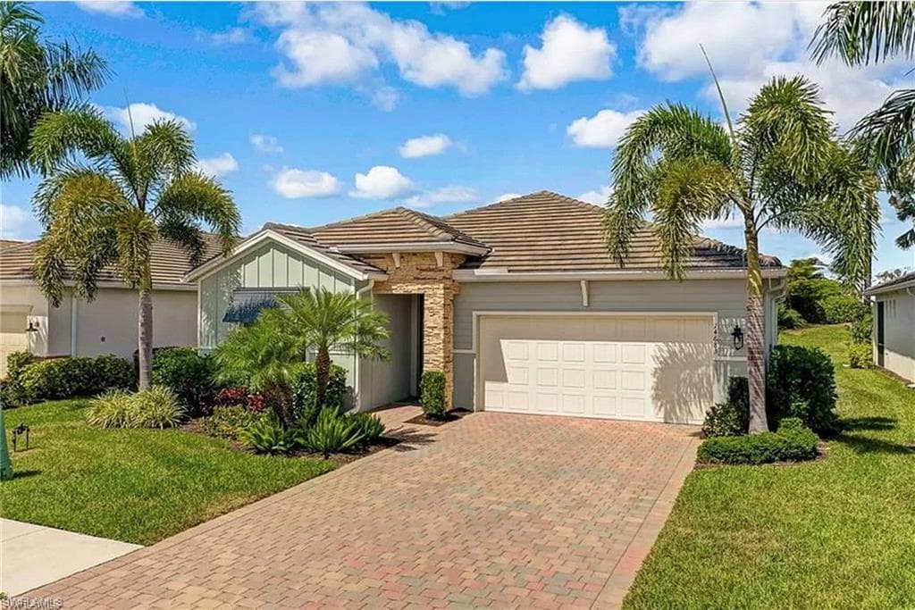 14683 Topsail DR NAPLES, FL 34114