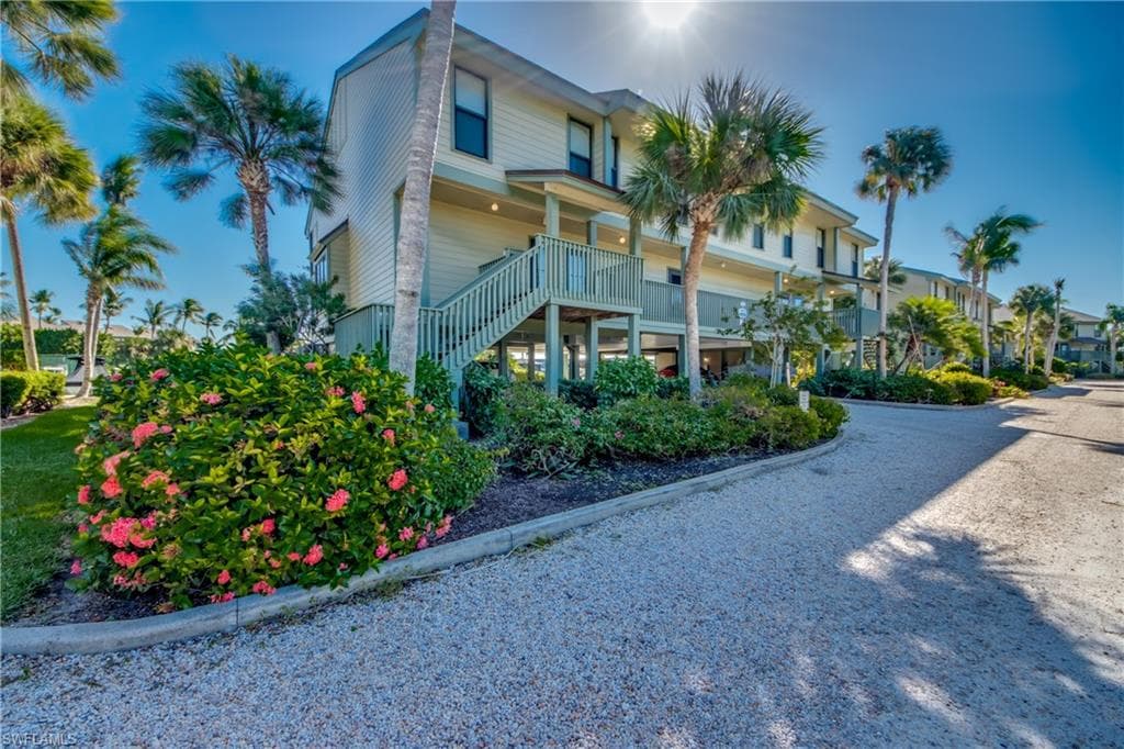 16640 Bocilla Island Club DR I-49 BOKEELIA, FL 33922