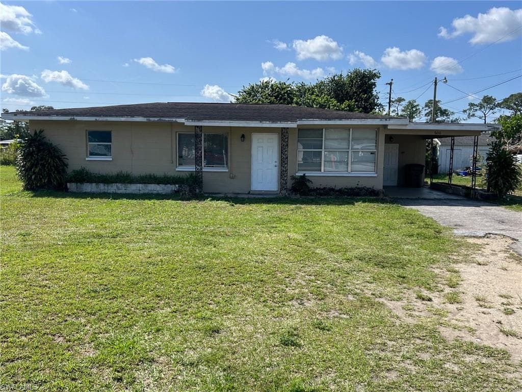 600 Leeland Heights BLVD LEHIGH ACRES, FL 33936