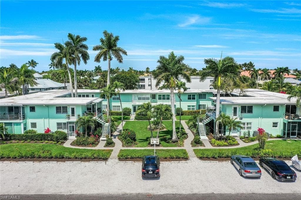 299 8th AVE S 299A NAPLES, FL 34102