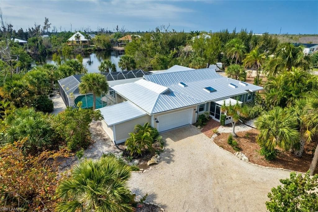 9470 Balsa CT SANIBEL, FL 33957