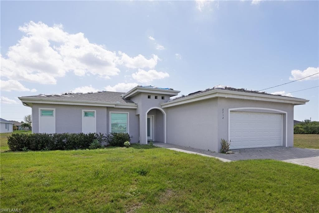 2712 Embers PKWY W CAPE CORAL, FL 33993