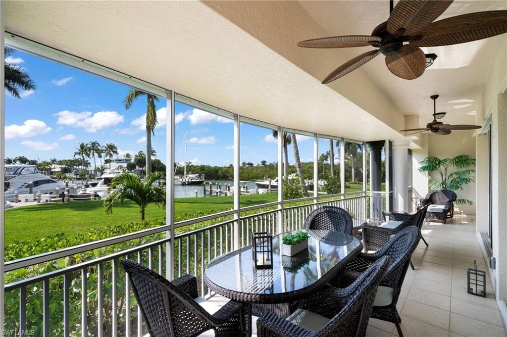 5075 Yacht Harbor CIR 601 NAPLES, FL 34112