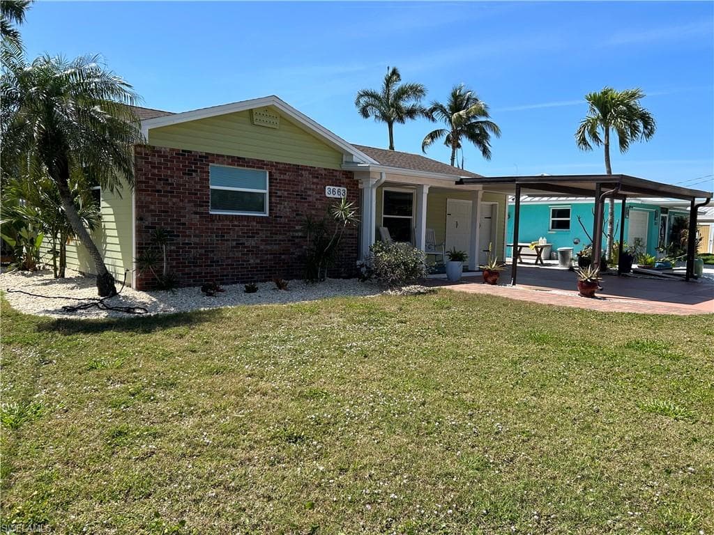 3663 Bayview AVE ST. JAMES CITY, FL 33956