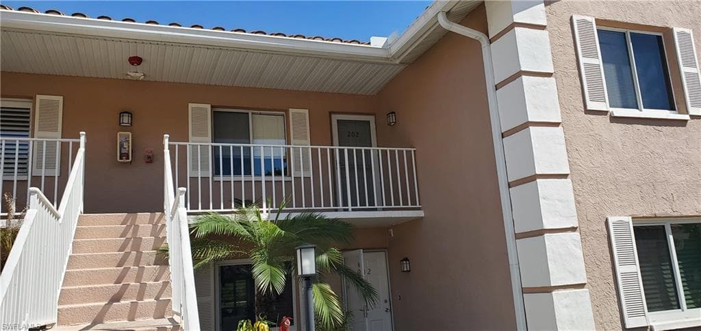 5908 Cranbrook WAY E I202 NAPLES, FL 34112