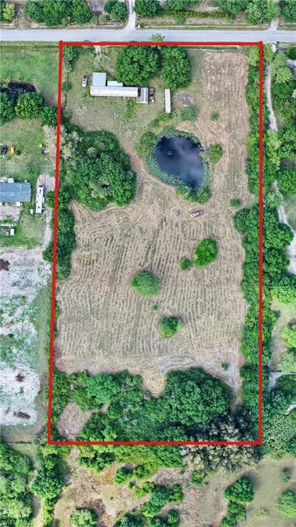 1075 Case RD LABELLE, FL 33935