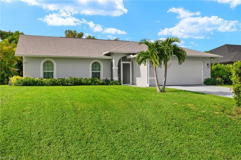 1916 SE 13th TER CAPE CORAL, FL 33990