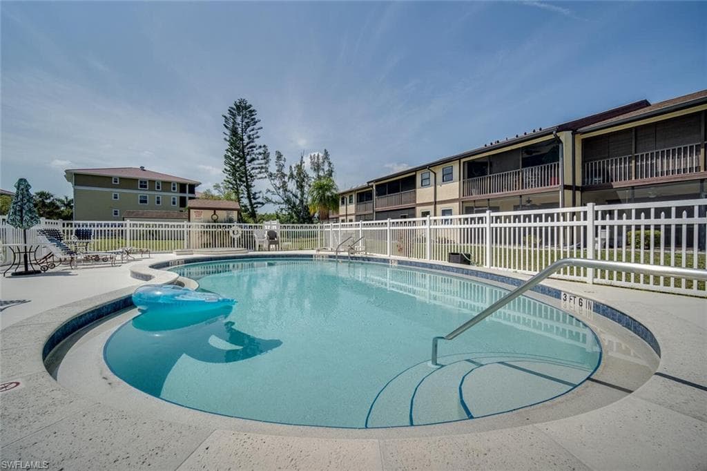 10022 Oxfordshire LN 103 FORT MYERS, FL 33908