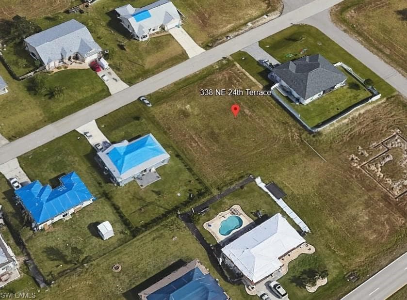 338 NE 24th TER CAPE CORAL, FL 33909