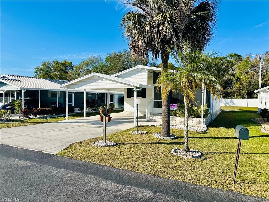 9965 Tarpon Key CT FORT MYERS, FL 33905