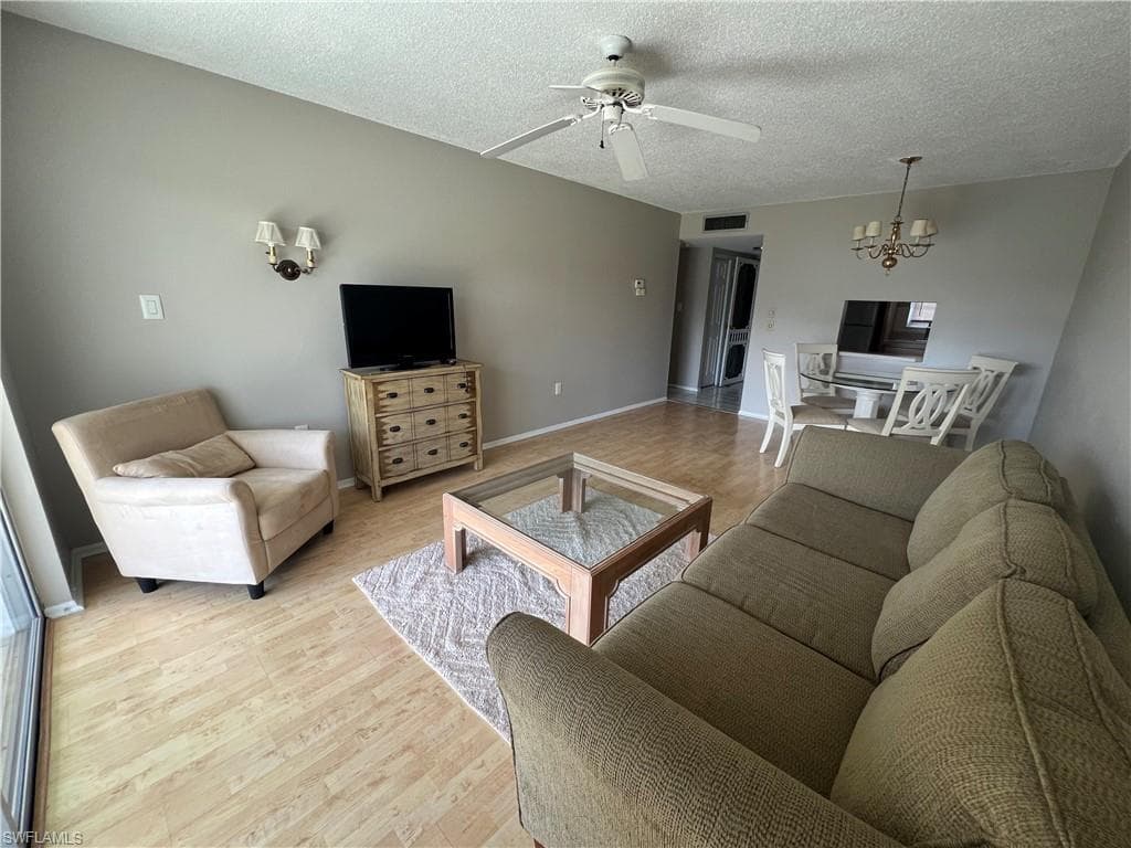200 Turtle Lake CT 306 NAPLES, FL 34105