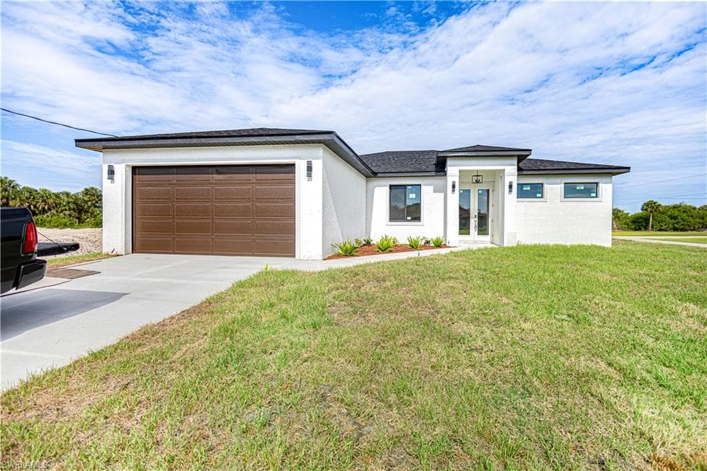 6153 Hershey AVE FORT MYERS, FL 33905