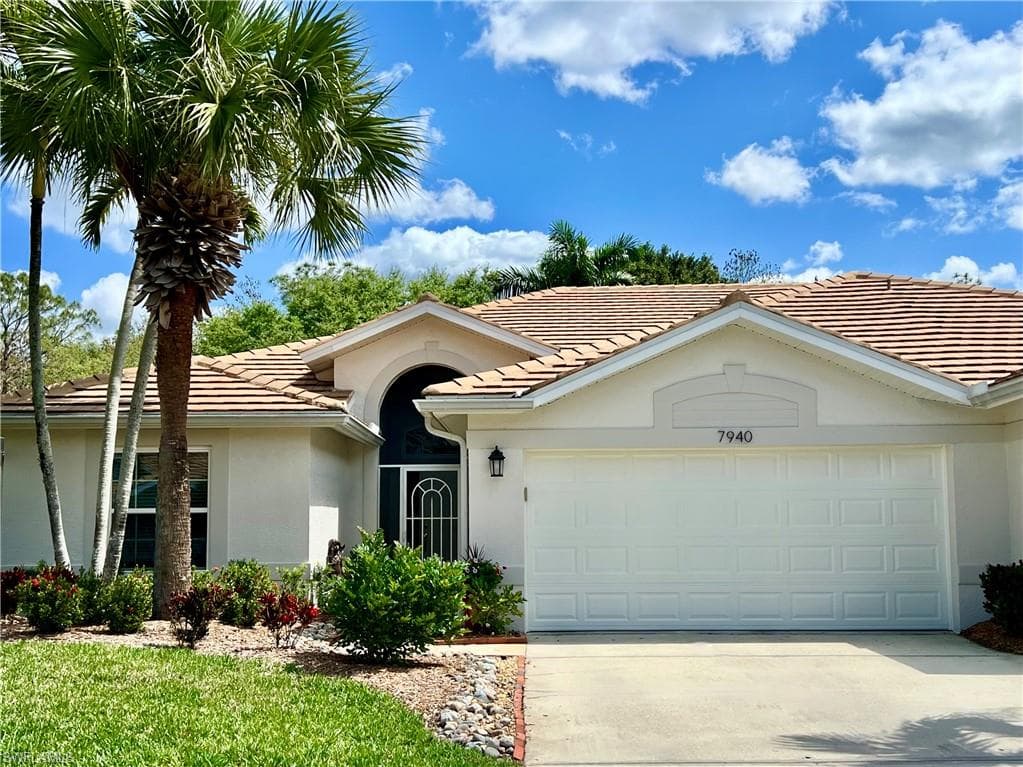 7940 Kilkenny WAY G-58 NAPLES, FL 34112