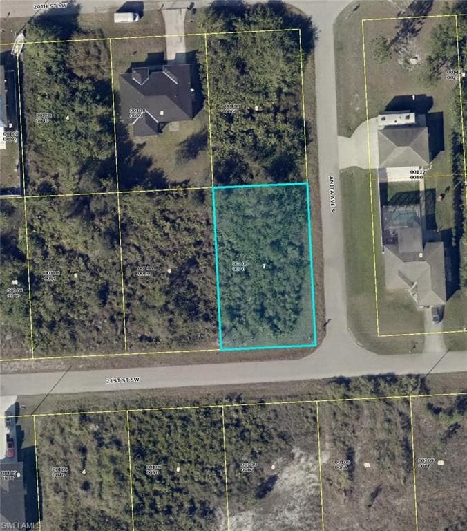 2508 21st ST SW LEHIGH ACRES, FL 33976
