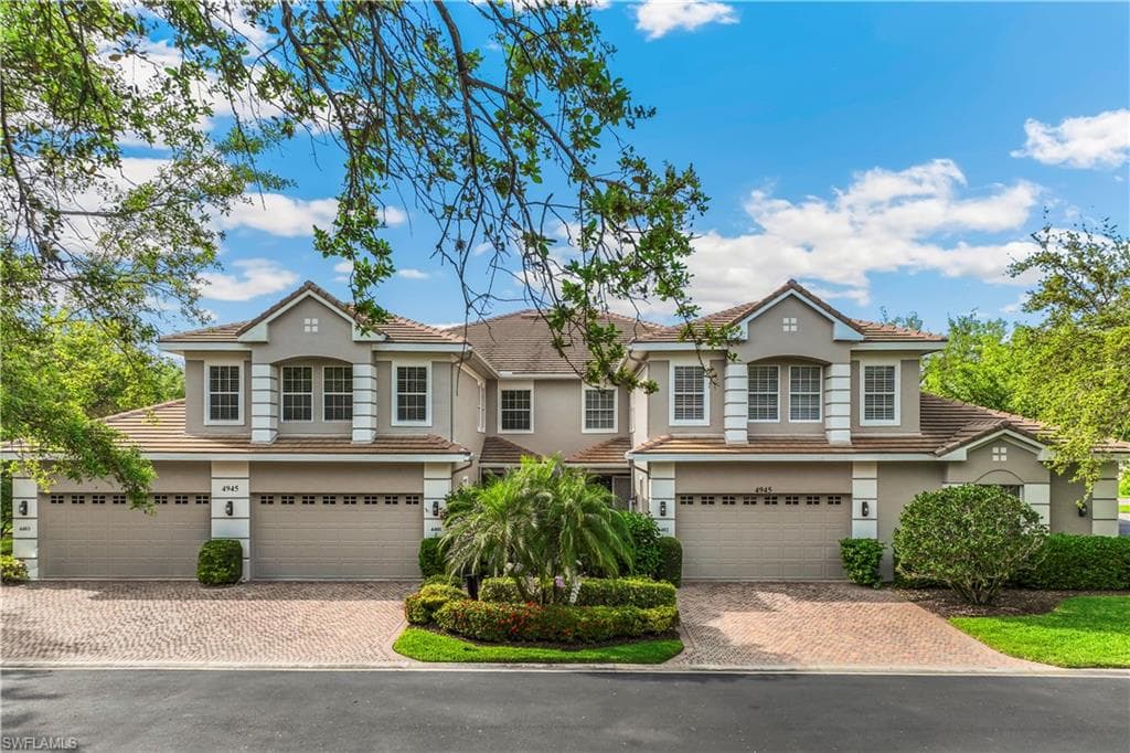 4945 Westchester CT 4402 NAPLES, FL 34105