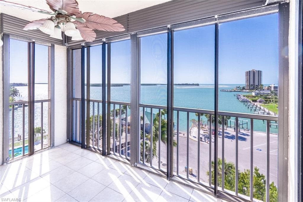 901 Collier CT 5-706 MARCO ISLAND, FL 34145