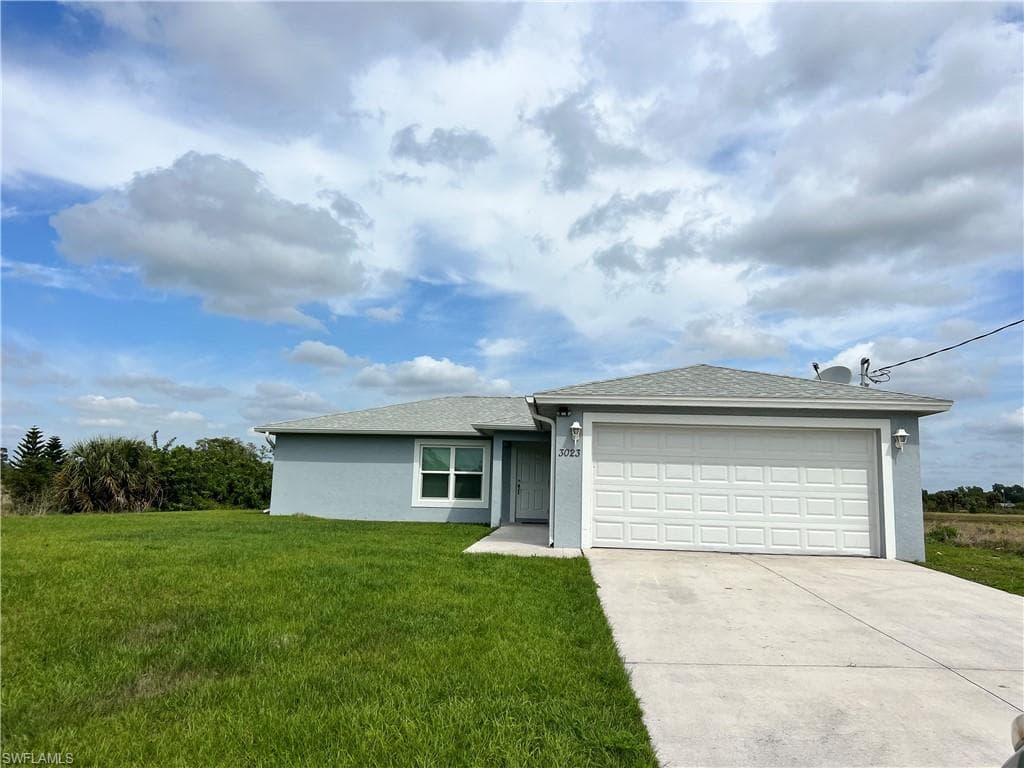 3023 Birwood CIR LABELLE, FL 33935