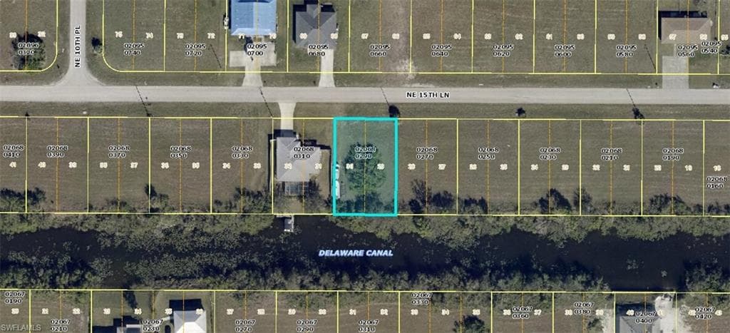 1034 15th LN CAPE CORAL, FL 33993