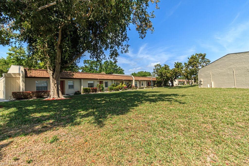 6300 S Pointe BLVD 447 FORT MYERS, FL 33919