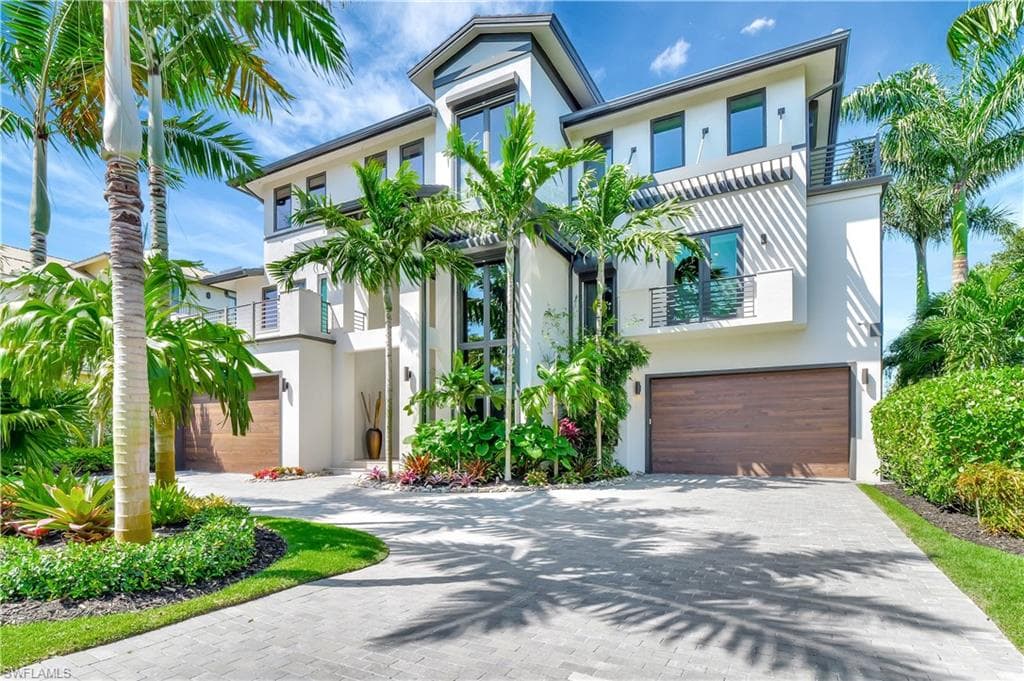 776 Waterside DR MARCO ISLAND, FL 34145