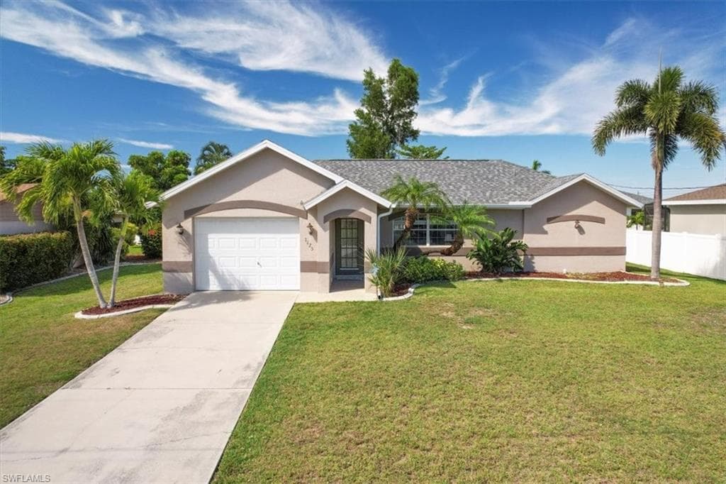 1125 SW 44th TER CAPE CORAL, FL 33914