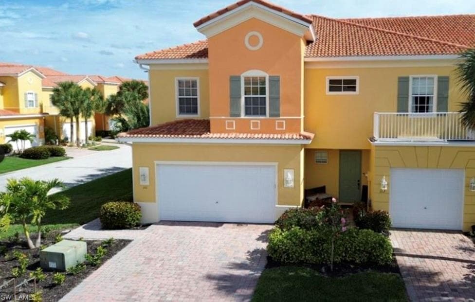 16081 Via Solera CIR 101 FORT MYERS, FL 33908