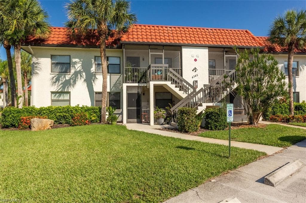 4345 27th CT SW 6-202 NAPLES, FL 34116