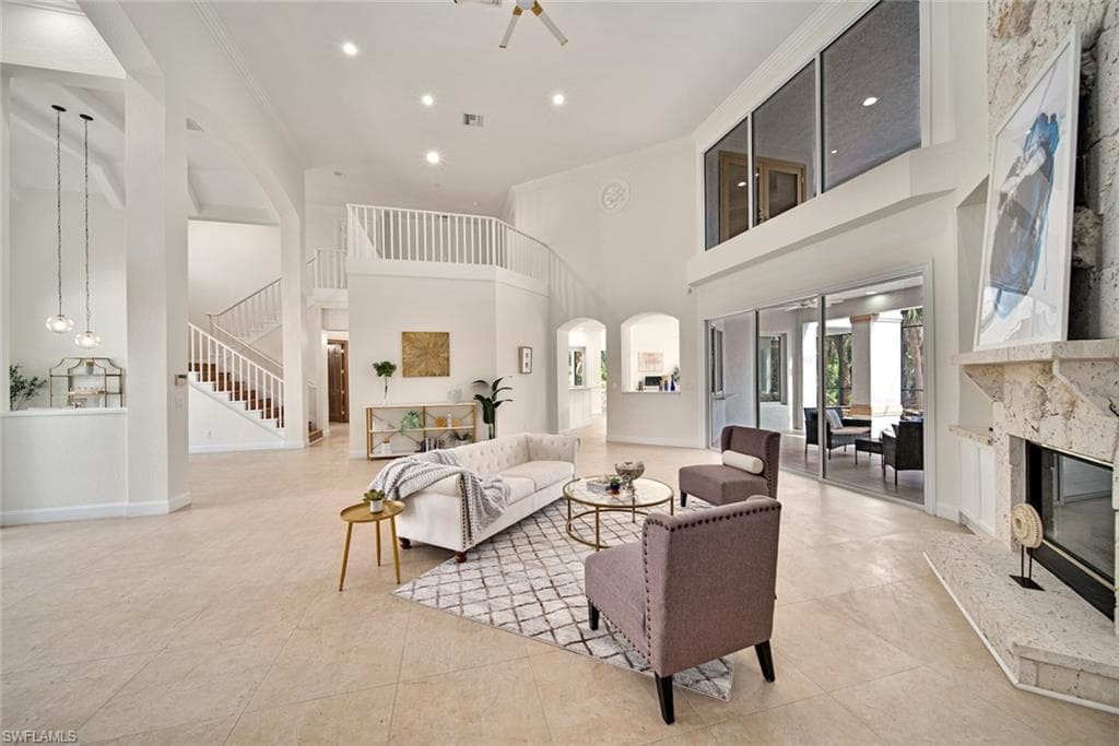2474 Wulfert RD SANIBEL, FL 33957