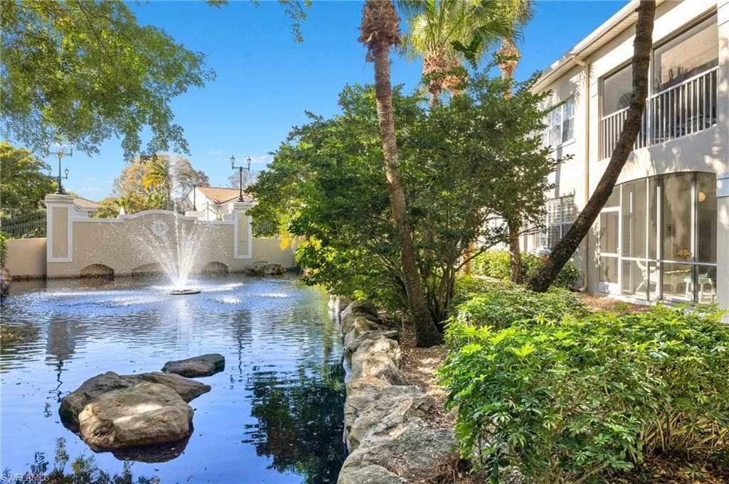 8310 Excalibur CIR Q6 NAPLES, FL 34108