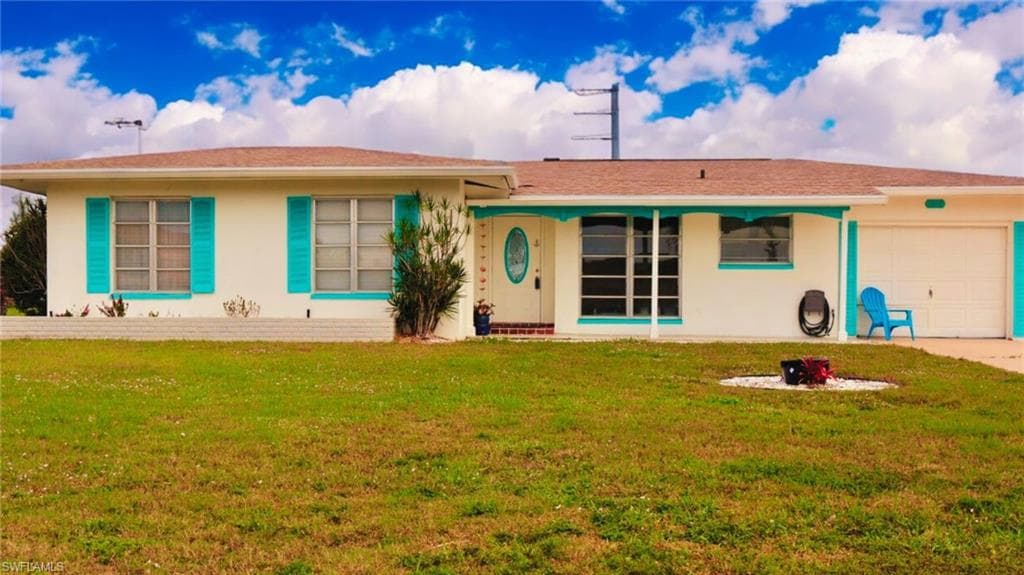 1613 SE 28th TER CAPE CORAL, FL 33904