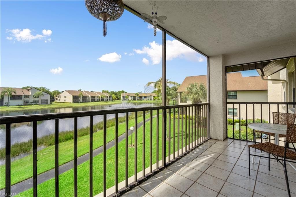 8411 Charter Club CIR 11 FORT MYERS, FL 33919