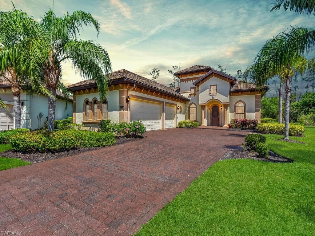 8847 Sarita CT FORT MYERS, FL 33912