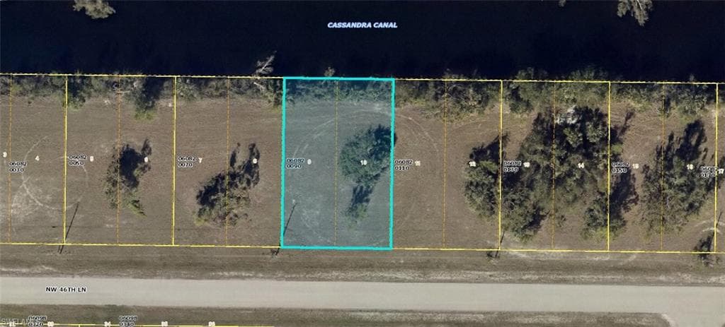 3713 46th LN CAPE CORAL, FL 33993