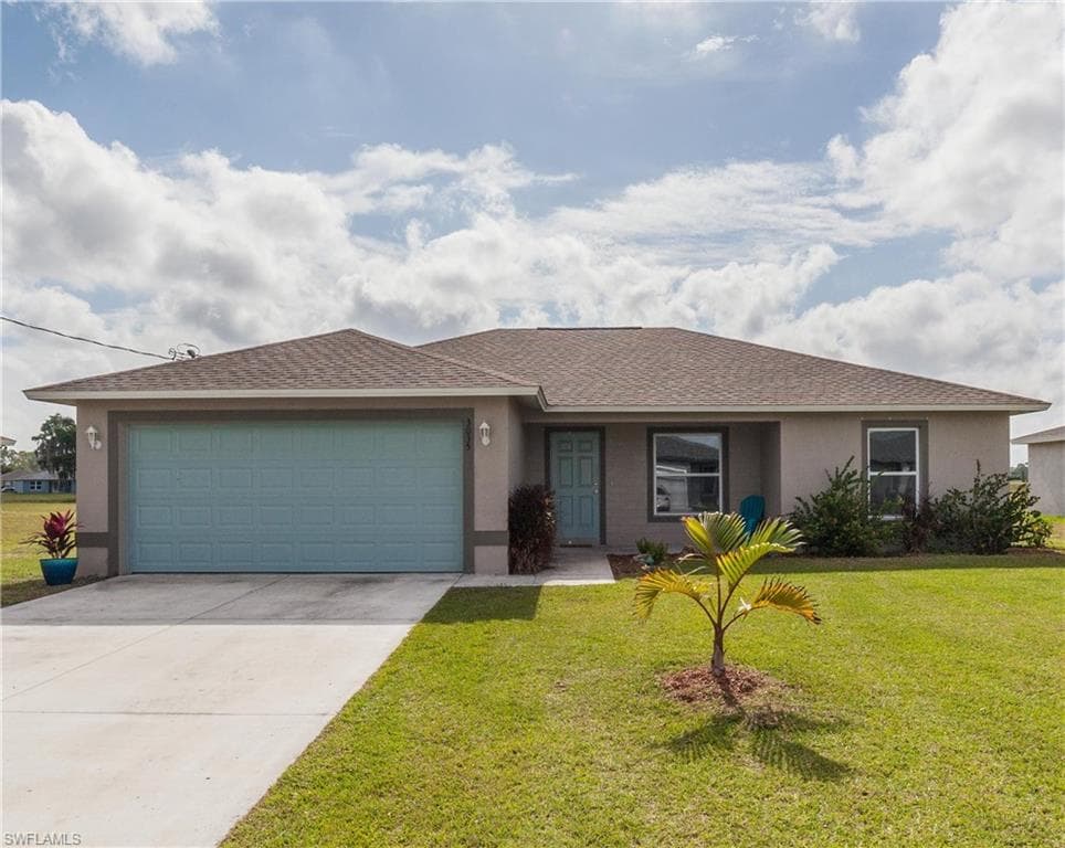 3035 E Briarwood CIR LABELLE, FL 33935