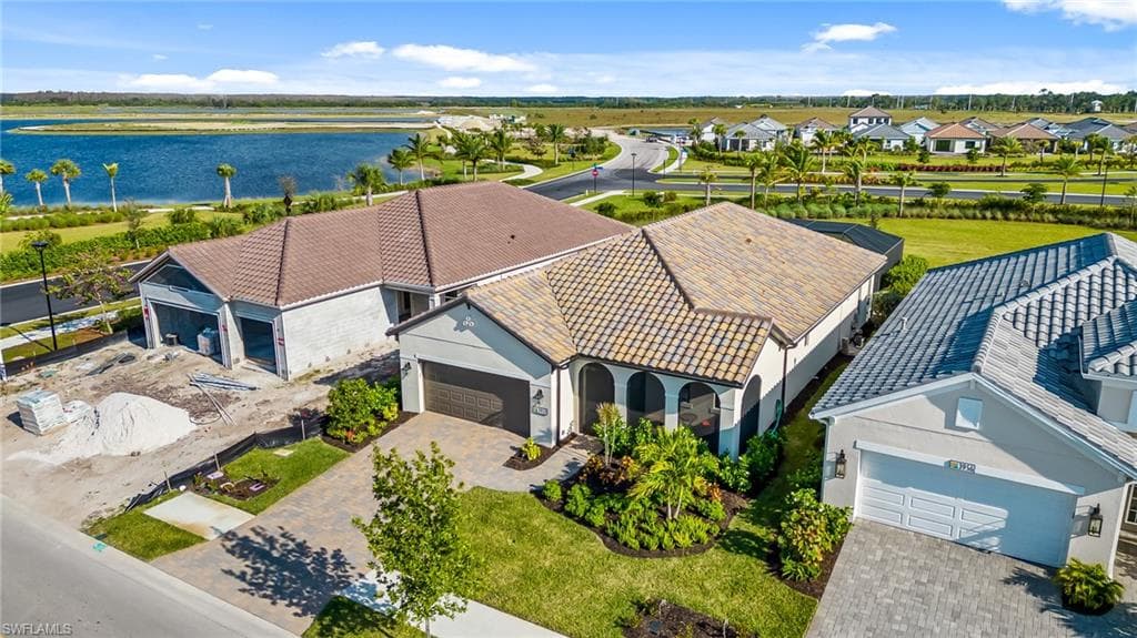 3952 Pegasus WAY NAPLES, FL 34120