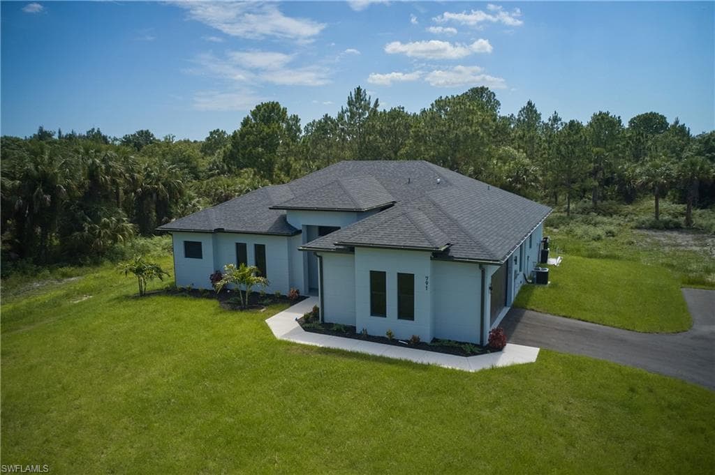 791 14th ST NE NAPLES, FL 34120