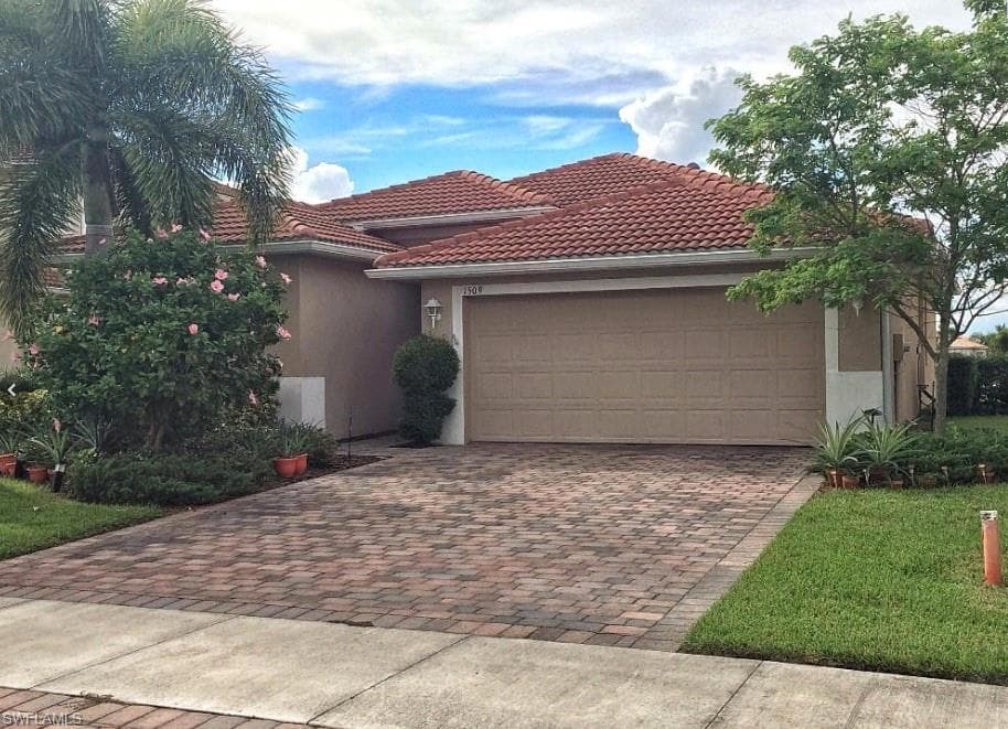 1509 Birdie DR NAPLES, FL 34120
