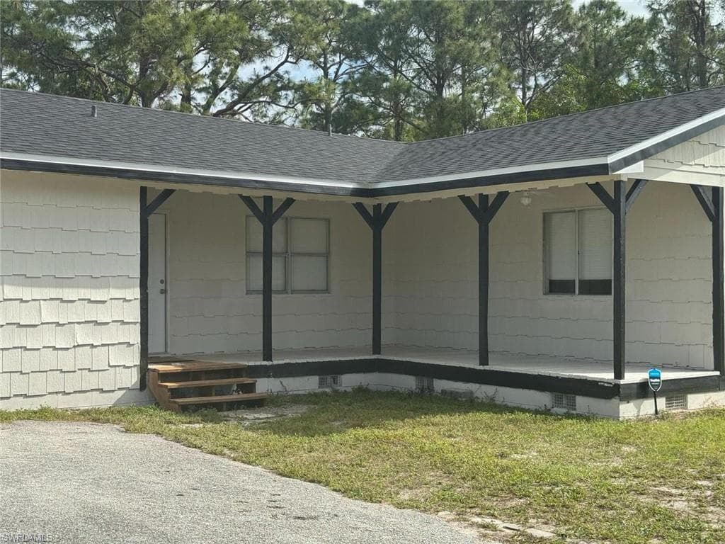 4112 2nd ST W LEHIGH ACRES, FL 33971
