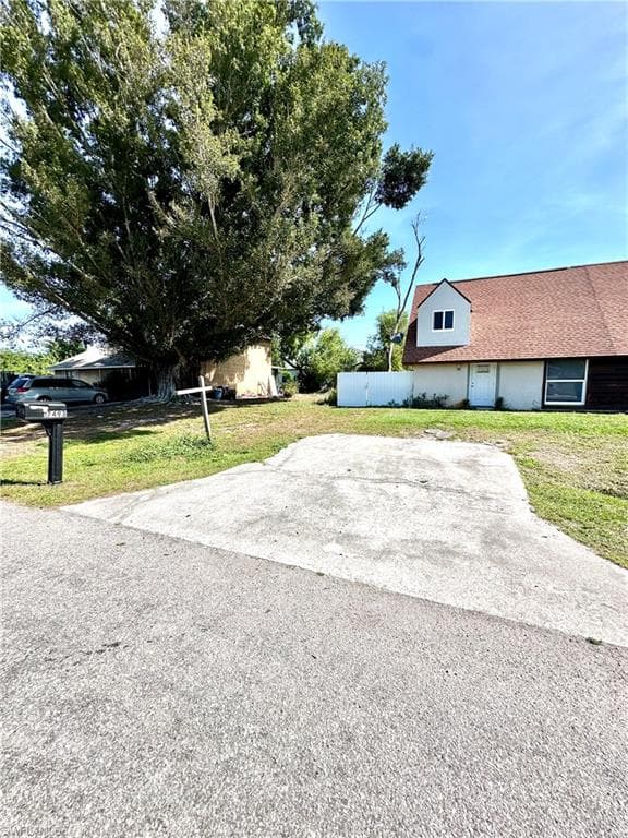 17493 Ellie DR FORT MYERS, FL 33967