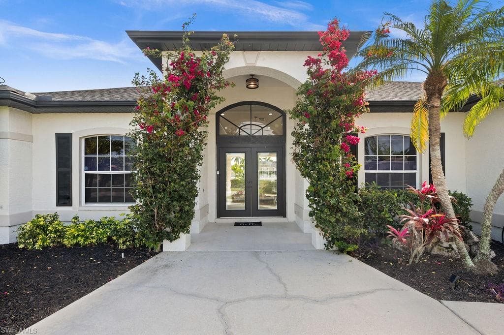 5207 SW 20th PL CAPE CORAL, FL 33914