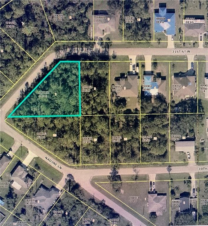 3231 31st ST W LEHIGH ACRES, FL 33971