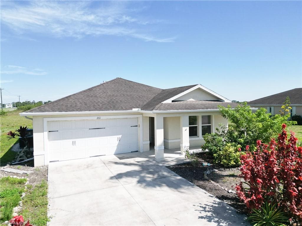 261 Richmond AVE S LEHIGH ACRES, FL 33936