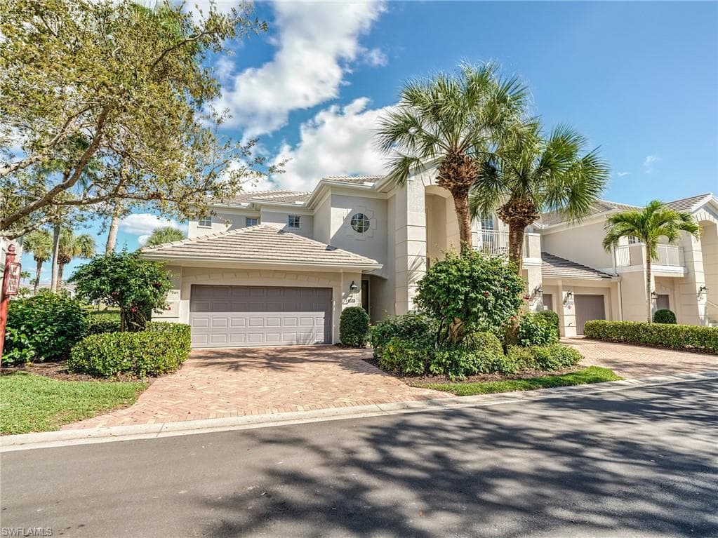 9667 Cypress Hammock CIR 101 ESTERO, FL 34135