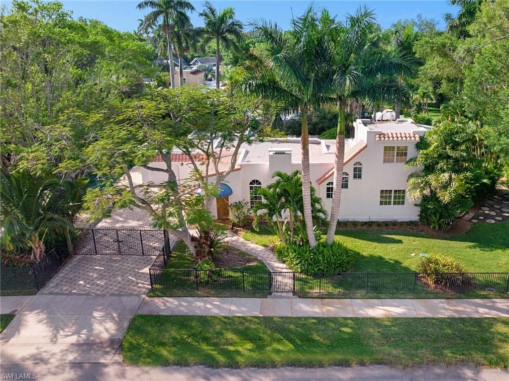 1326 Cordova AVE FORT MYERS, FL 33901