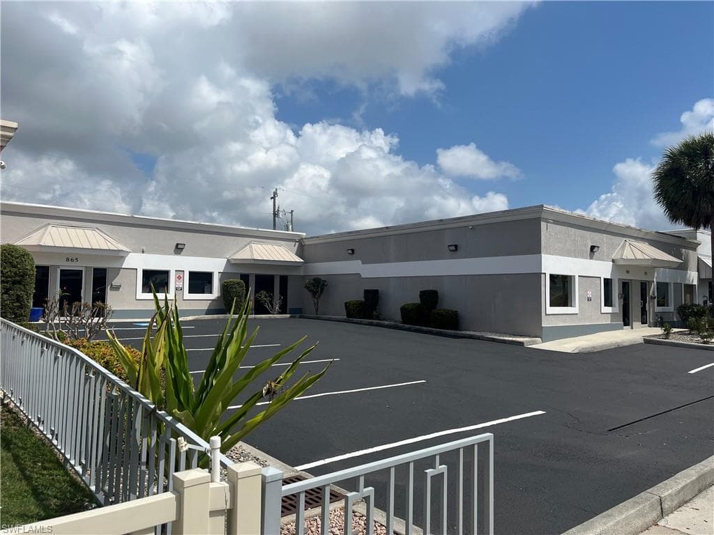 871 SE 47th ST CAPE CORAL, FL 33904