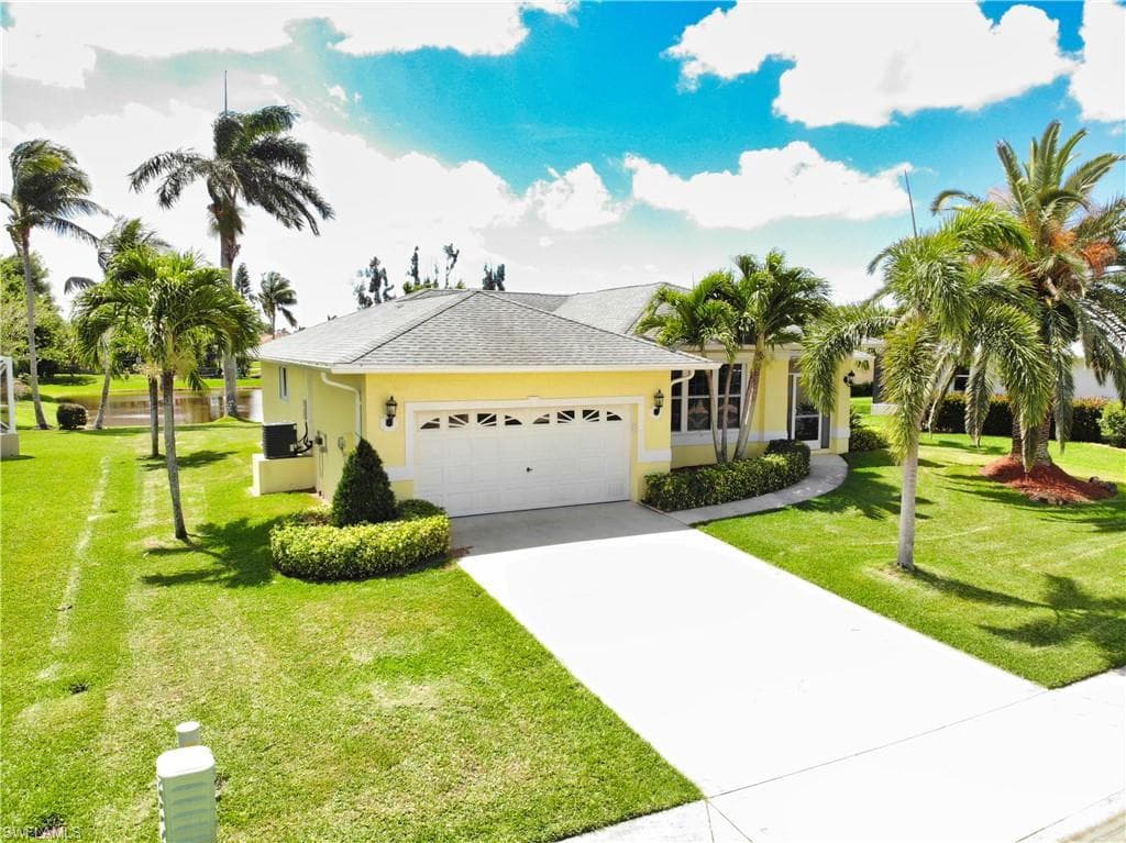 8885 Staghorn WAY FORT MYERS, FL 33908