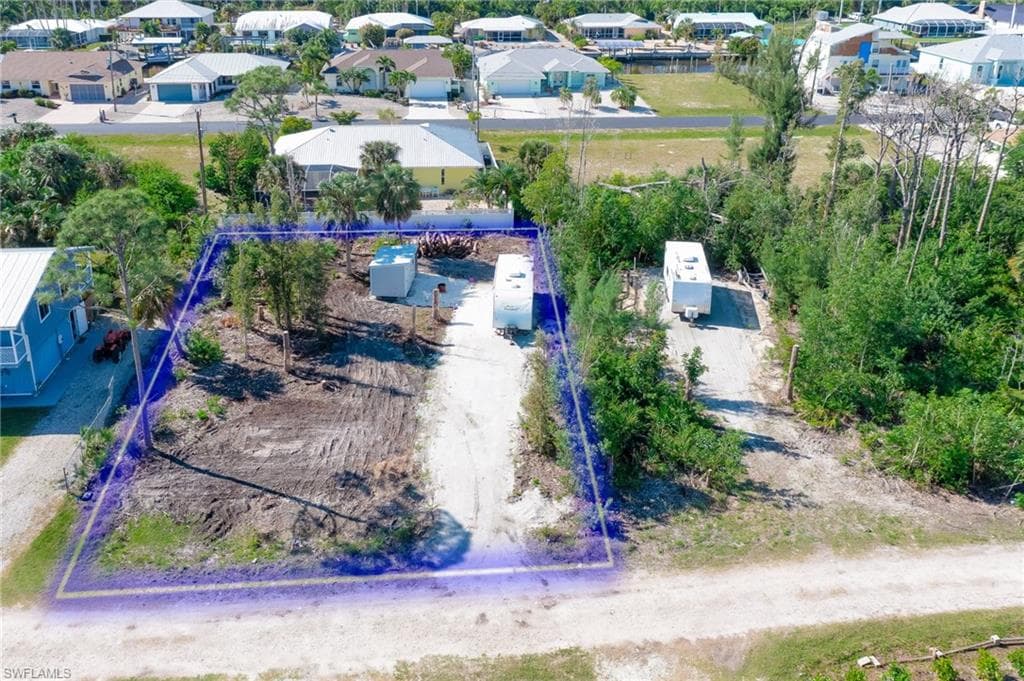 3525 Perkins LN ST. JAMES CITY, FL 33956